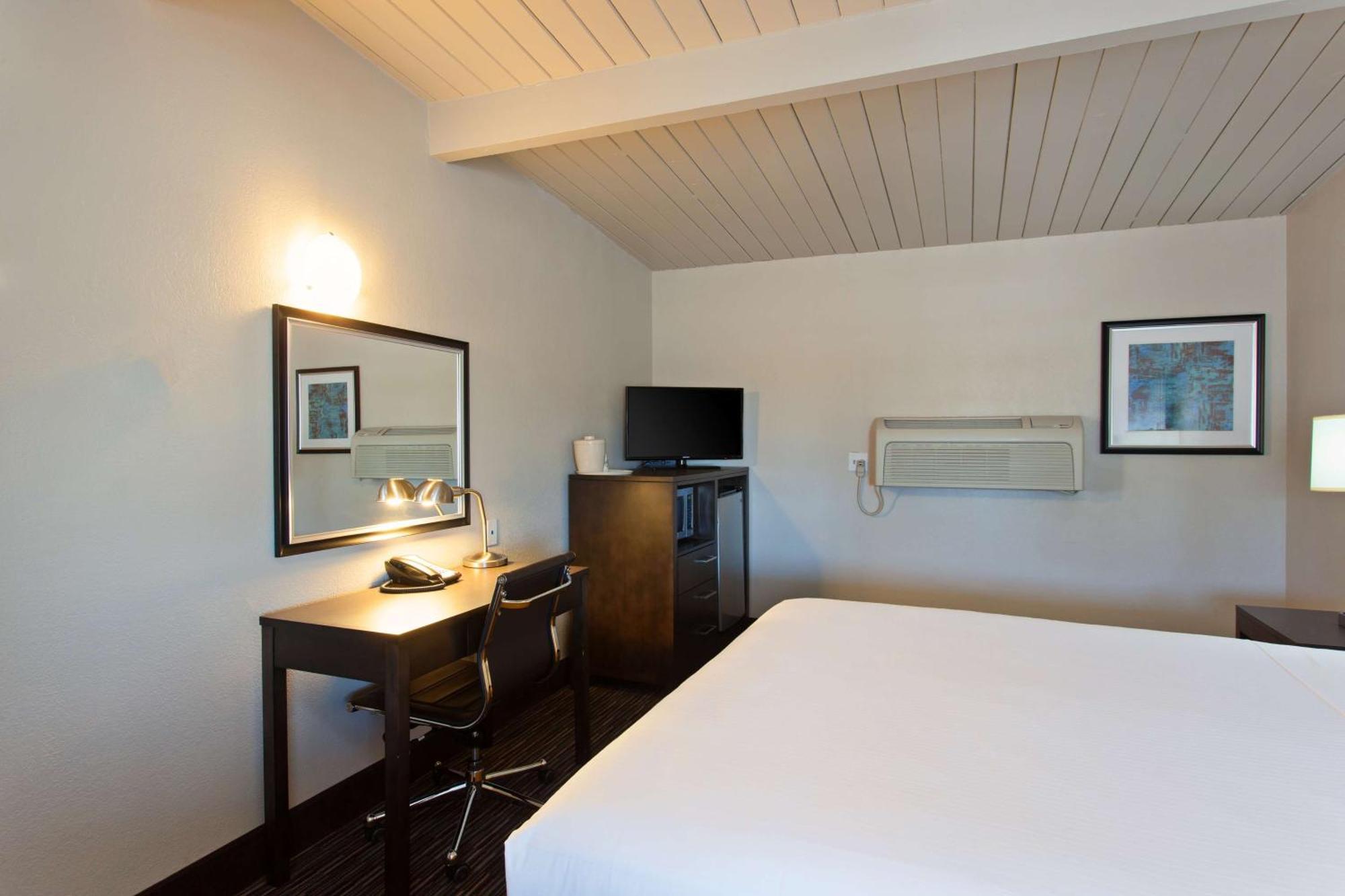 Days Inn By Wyndham Chowchilla Gateway To Yosemite Extérieur photo
